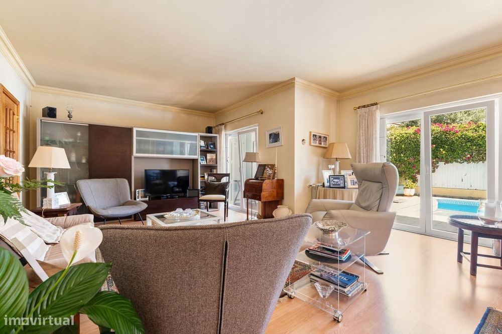 Moradia Isolada T5 com jardim, Quinta da Bicuda, Cascais