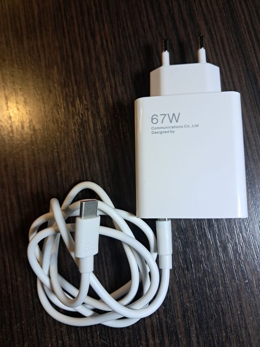 Usb блочок - швидка зарядка для телефона 67w