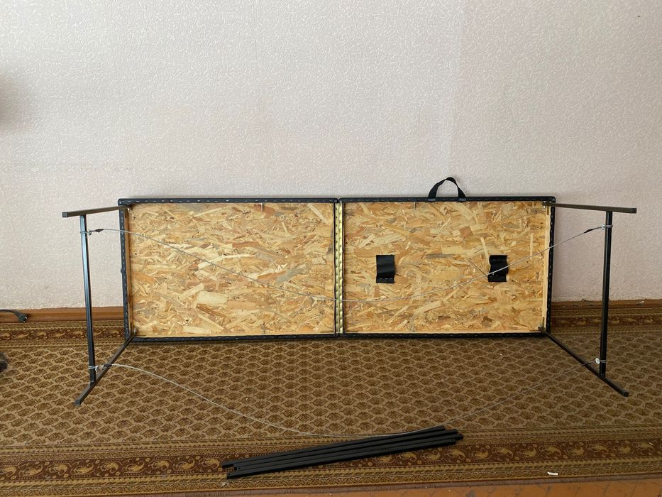 Кушетка, масажний стіл