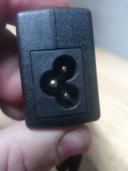 Електрошрот Lenovo 135w 20V 6.75А usb pin Оригінал Блок живлення