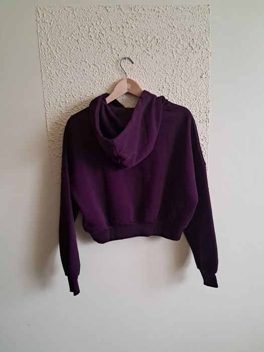 Nowa krótka bluza, Cropp