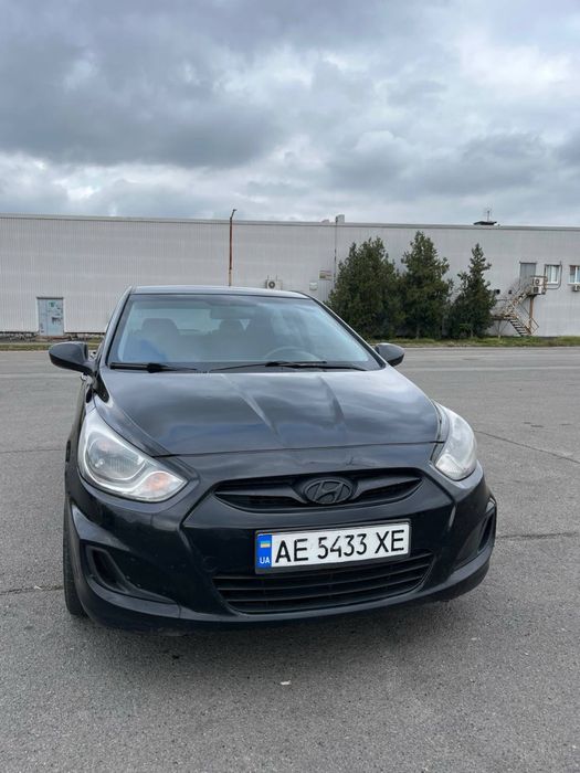 Срочно Hyundai Accent 2012 1.4