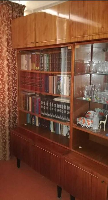 Стенка гостиный гарнитур выс 2м 8см дл.2м 50см полирован. 70-года СССР