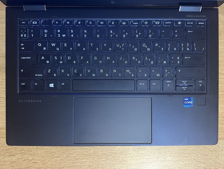 HP Elitebook Dragonfly G2 13,3" IPS, i7-1165G7, 16Gb RAM, 512Gb SSD