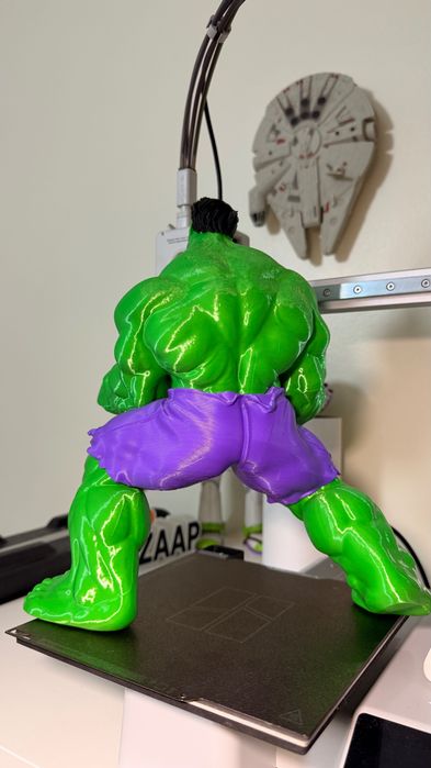 Action Figure Hulk - Impressão 3D de Alta Resolução