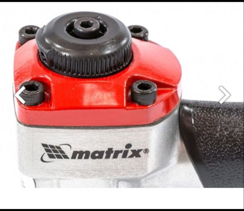 Степлер пневматический.