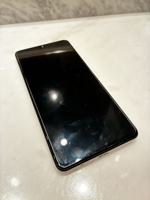 Продам Samsung Galaxy A41, white