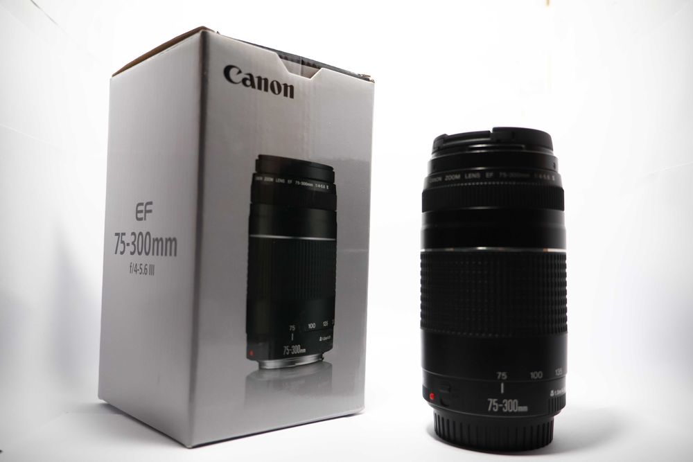 Obiektyw Canon EF 75-300mm f4-5.6 III stan BDB