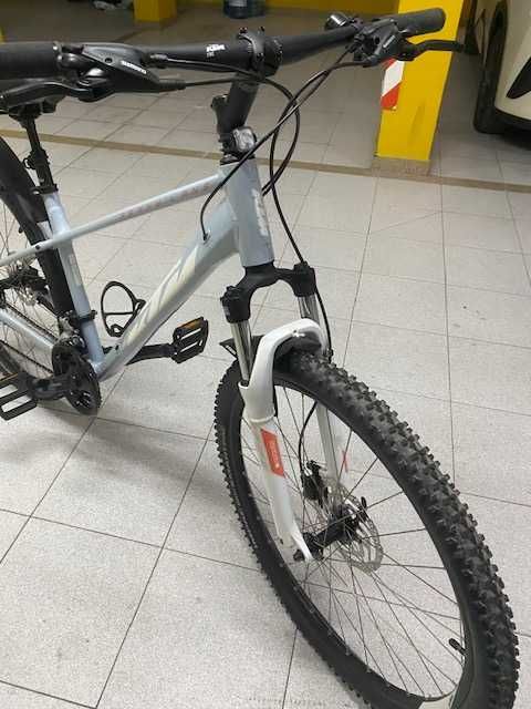 Bicicleta KTM Penny Lane estado de nova