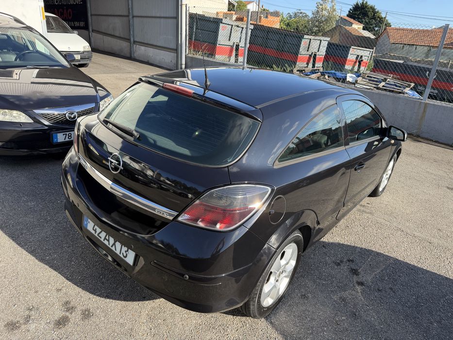 Opel Astra GTC 1.3CDTi 90CV