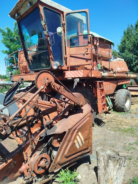 Продам комбайн дон 1500