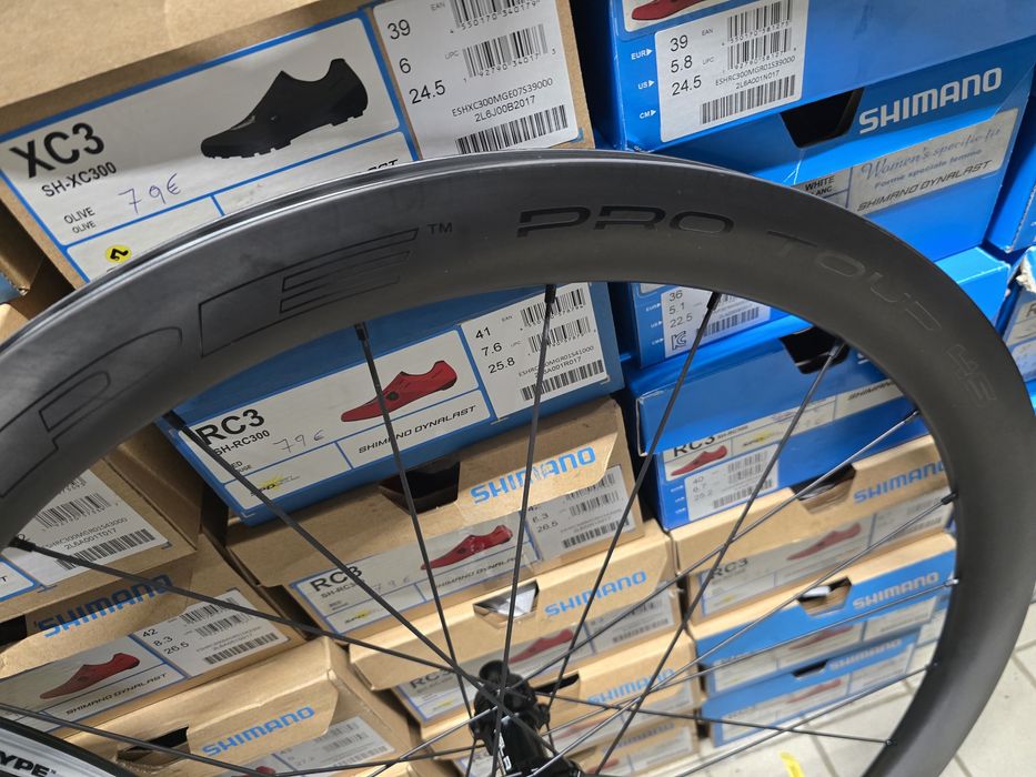 Par de rodas prototypes carbono sram