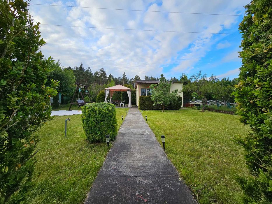 Działka ROD Wyścigowa (wjazd od ul. Inwalidów)