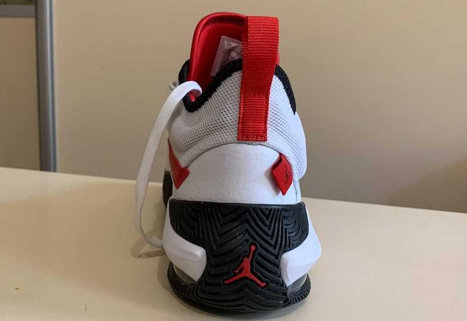 Кросівки Jordan Stay Loyal 2 (Білі - DQ8401-106)