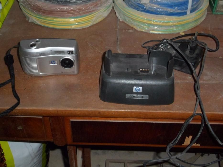 HP Photosmart 320 Digital Camera64286368755330120