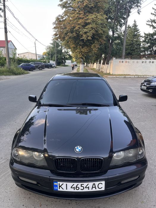 Продам BMW e46 320d на ручкі