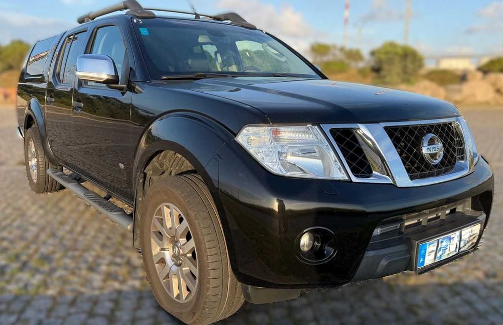 Nissan Navara 3.0 V6 LE 2013 Full Extras 171.000km impecável Jantes 18"