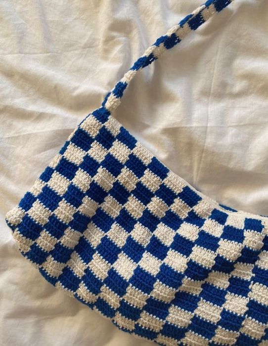 Mala de ombro feira a mão em xadrez