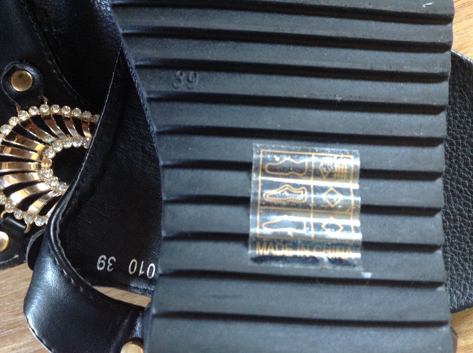 Туфли кожаные женские. размер 38