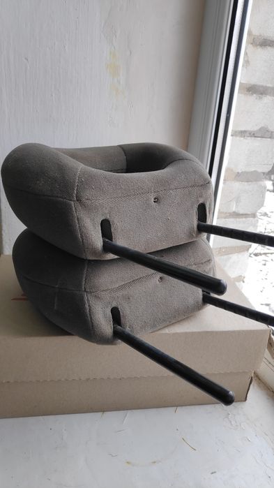 Продаж Підголовників