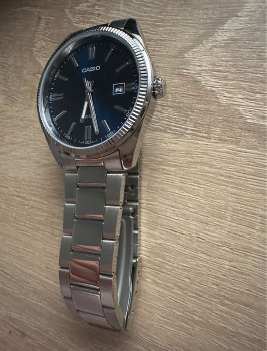 Zegarek casio nowy