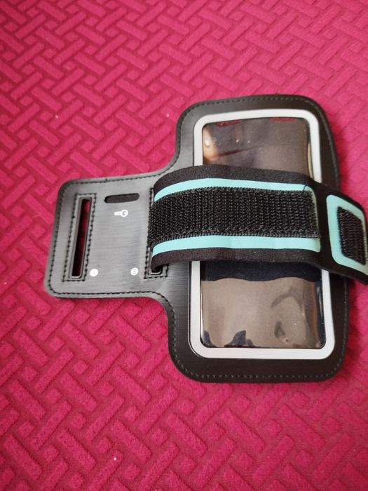 Etui na telefon 5,6'' mocowanie na przedramię