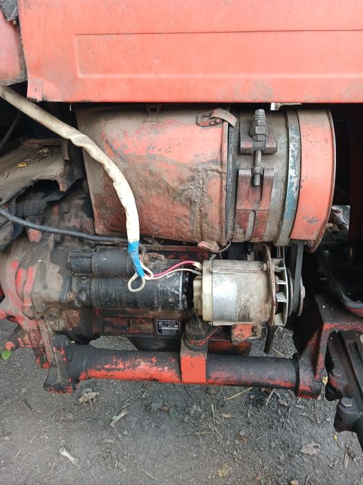 Продам трактор Т 25 та завчастини в придачу