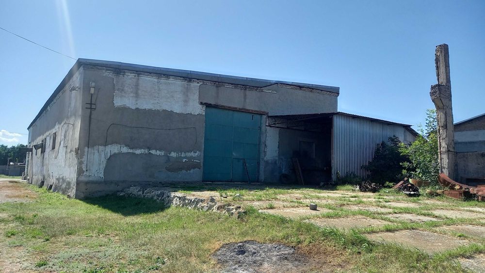 Продаж Складу та Ангару загальна площа 1100кв.м