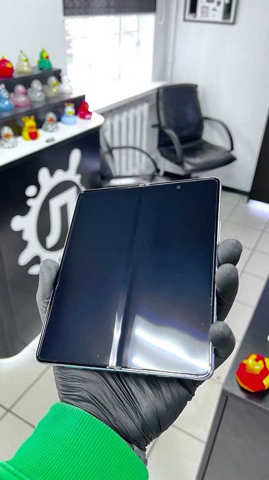 Samsung Fold5 (f 946 u1) 12/512 при купівлі знижка на годинник 500грн
