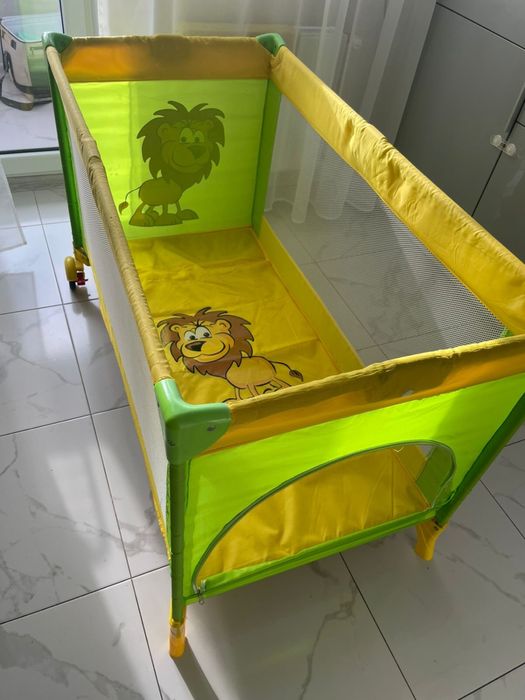 Манєж дитячий розкладний