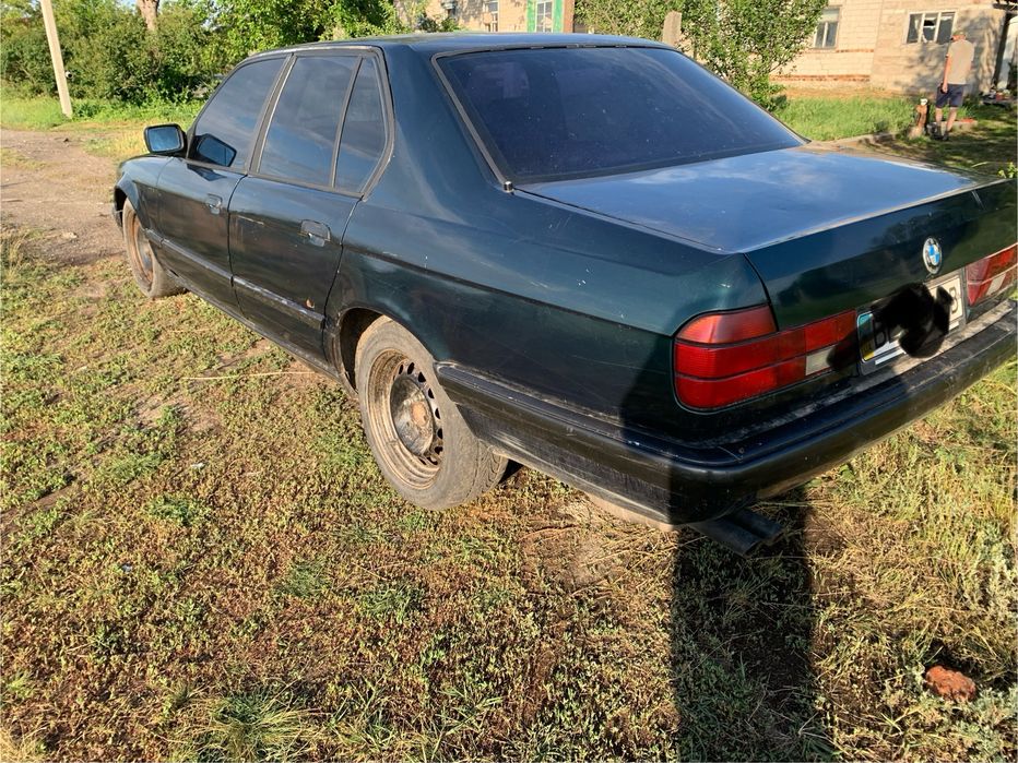 BMW e32 3.0 можливий обмін