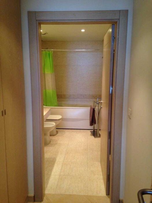 Apartamento T1 para férias - Primeira linha de praia com Garagem