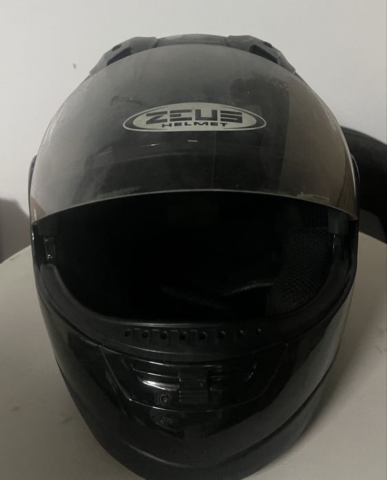 Capacete Zeus helmet