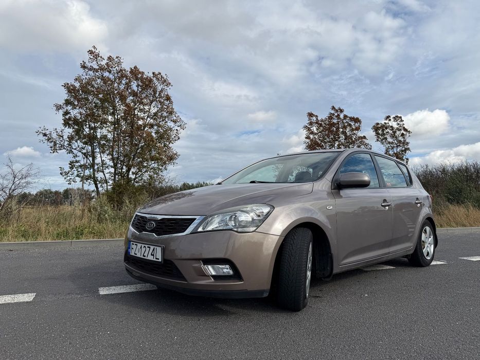 Kia Ceed Kia Cee’d 1.6 Benzyna + LPG|Hak|Dwa komplety kół