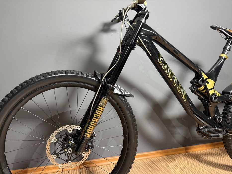 Canyon Sender rower zjazdowy DH downhill full fr nie enduro fuzz tues v10 demo