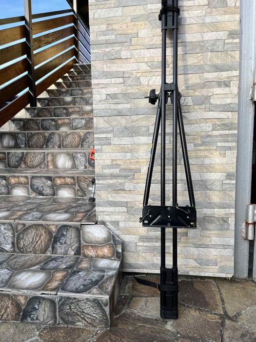 Кріплення для велосипеда на автомобіль