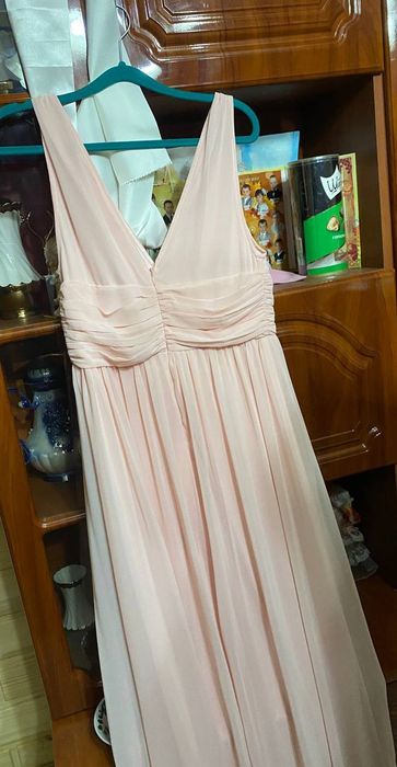 випускне плаття  розмір м