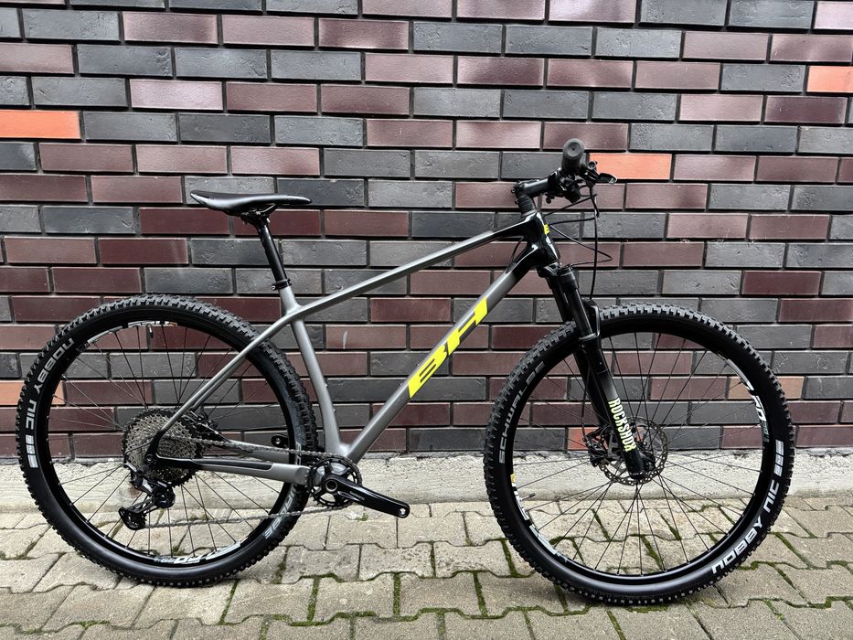 BH Ultimate RC 6.5 Shimano Deore / XT 12V carbon