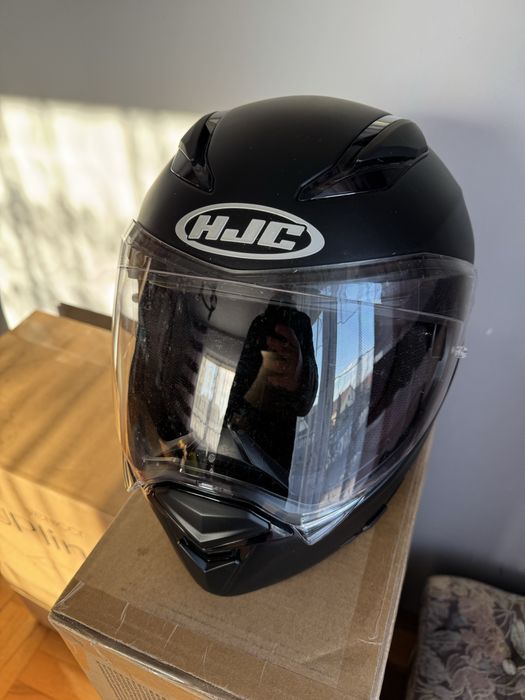 Kask motocyklowy szczękowy HJC F70