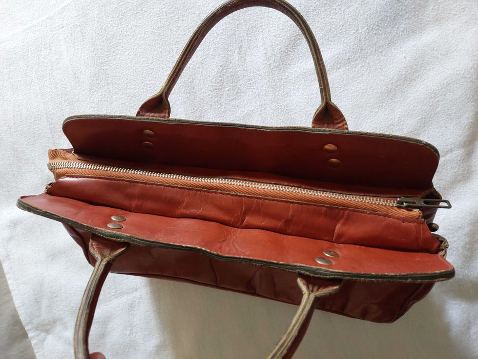 Mala de Mão Couro Vintage