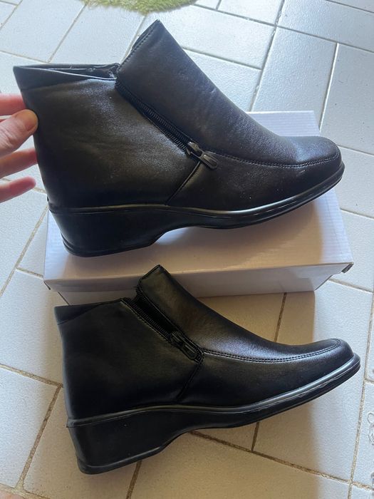 Botas pretas quentes (novas)