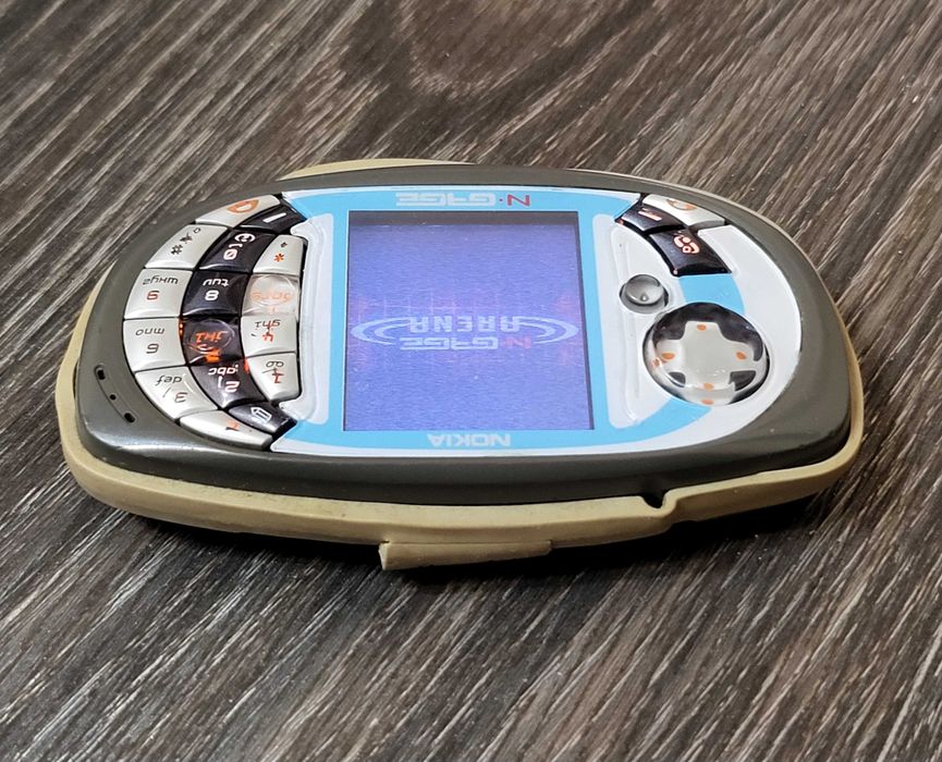 Продам Nokia n-gage qd