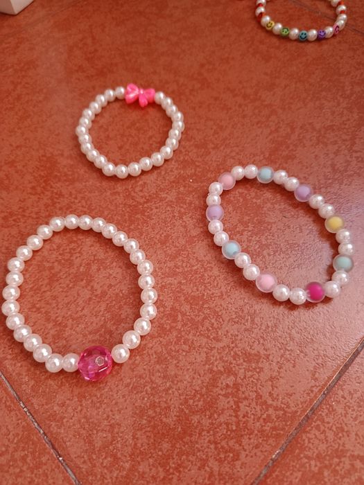 Pulseiras artesanais