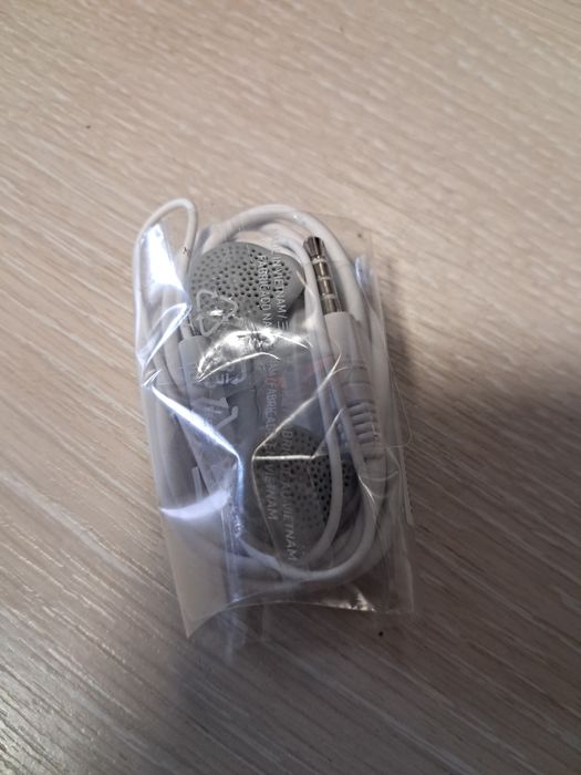 Навушники Samsung нові оригінал