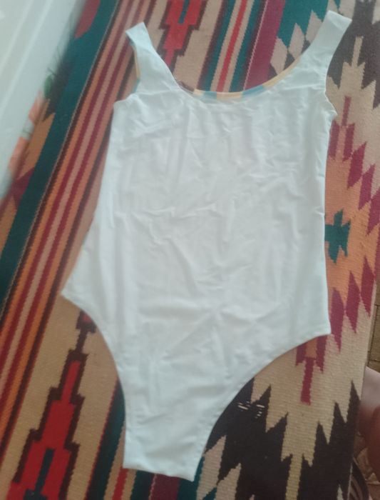 Продам купальник