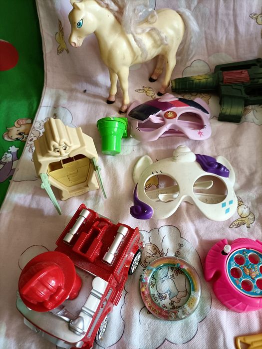 Продам игрушку  для малышей.