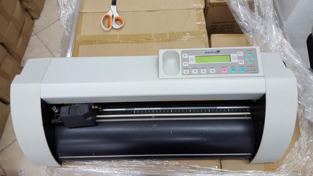 Ploter de corte 50cm New Star Omega