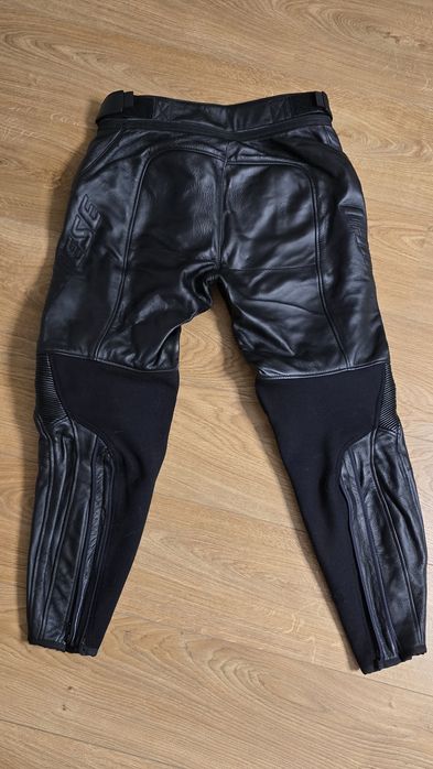 DAINESE Senhora – Calças de Pele | Tamanho 46 | Como Novas