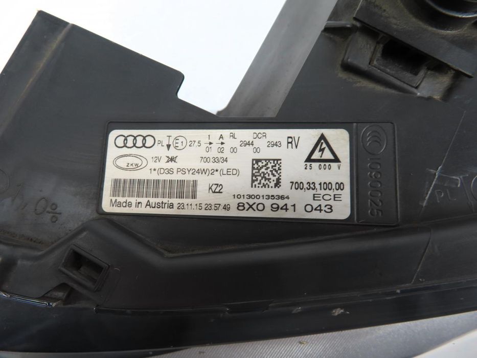 Farol Xenon Audi A1 Ref: 8X0941043 2010 - 2026