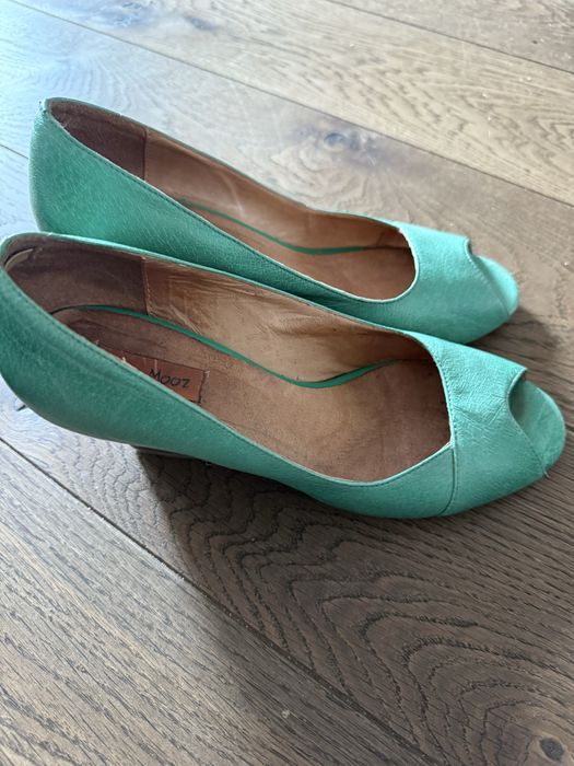 Zielone buty na koturnie rozmiar 38 Miz Mooz